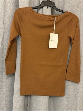 Everlane womens Long-Sleeve Tee in Warm Brown